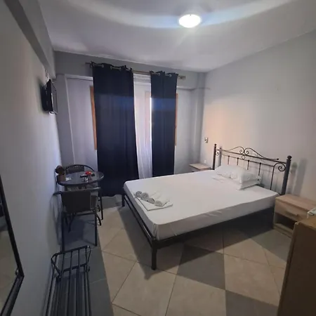 Alexandros منزل ريفي أفيتوس